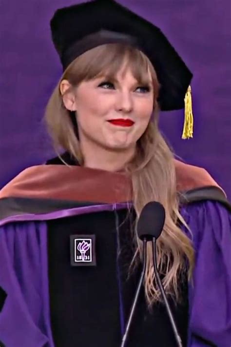 Dr. Taylor Swift Delivered an Inspirational Speech: "I'm a doctor now ...