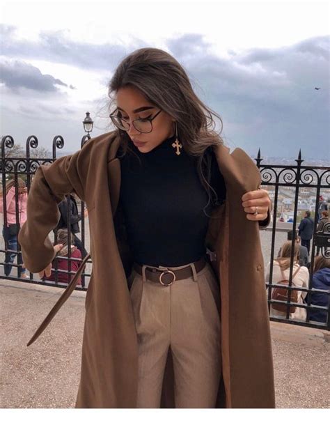 fashion inspiration brown aesthetic | Vintage outfits classy, Vintage clothes women, Winter ...