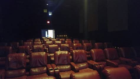 AMC DARTMOUTH MALL 11 - 16 Photos & 39 Reviews - Cinema - 140 North ...