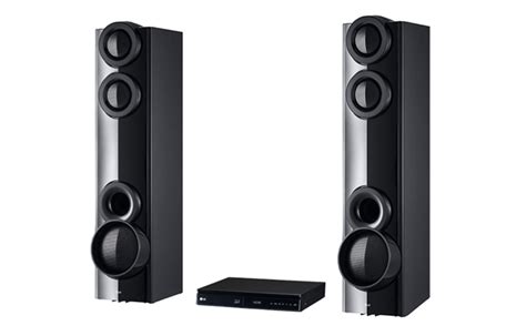 LG 1000 WATT HOME THEATRE SYSTEM W/ 3D BLU RAY