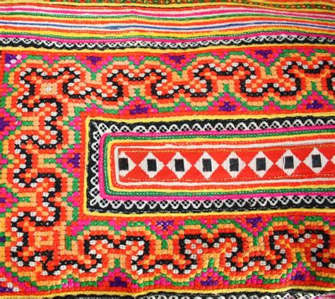 Hmong Hill Tribe Embroidery Close-Up - Wanderloot | Hmong embroidery, Hmong cross stitch pattern ...