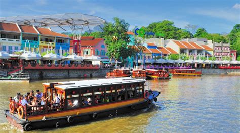 Clarke Quay History Walkabout PLUS Jumbo Seafood Lunch or Dinner PLUS Singapore River Cruise ...