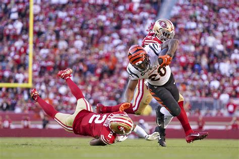 Why the 49ers Defense Doesn't Tackle Well Anymore - Sports Illustrated ...