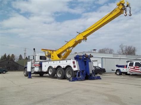 $268,000 60 Ton Rotator Heavy Wrecker Century 1060 95 Kw W900 18 Speed Price Drop for sale in ...