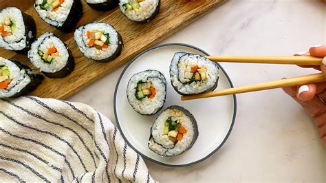 Veggie Kimbap (Korean Seaweed Rice Rolls) Recipe