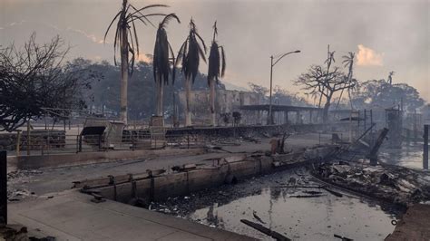 Dozens killed as wildfire burns historic Hawaii town to the ground