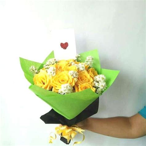 Jual Buket Bunga Mawar Kuning Asli | Bucket Wisuda | Hand Bouquet | Florist Di Seller Freshcut ...