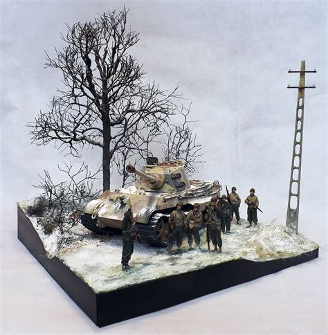 "The King is dead-Ardennes December 1944" 1/35 scale diorama by Terence Young | Military diorama ...