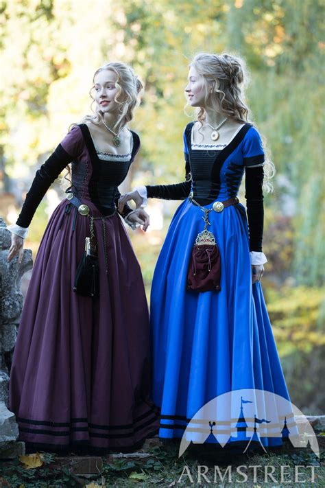 Fitted Dress with Velvet “Renaissance Memories” for sale. Available in: dark blue cotton, green ...