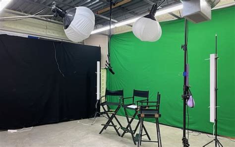 Amazing Studio Space Ideal for Video / Photo / YouTube / Podcast ...