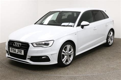 Used 2014 WHITE AUDI A3 Hatchback 2.0 SPORTBACK TDI QUATTRO S LINE 5d AUTO 182 BHP for sale in ...