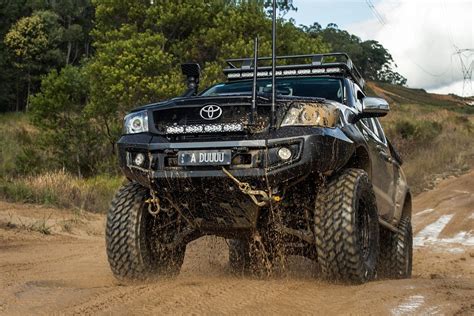 2009 Toyota Hilux SR5 custom build