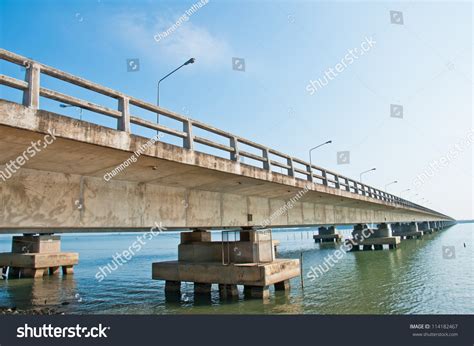 Bridge In South Of Thailand Stock Photo 114182467 : Shutterstock