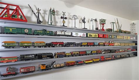 O Scale Toys & Hobbies 30" O Scale Model Train Display Case Other O Scale