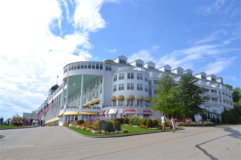 the grand hotel mackinac island | Grand hotel mackinac island, Grand hotel, Mackinac island