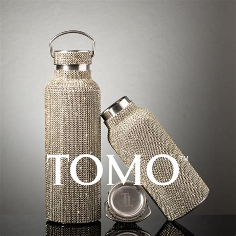 TOMO | Dining | Tomo Bling Luxury Rhinestone Water Bottle Xl 25 Oz75ml ...