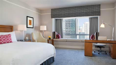 Miami Hotel Suites & Rooms | Luxury Accommodations | Four Seasons