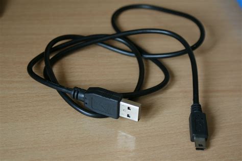 How to Power Nearly Anything Off a USB Port : 6 Steps - Instructables