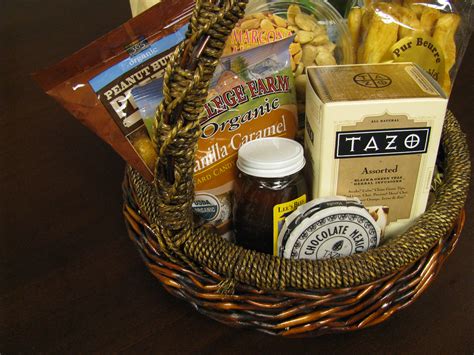 Premium gift baskets for Father's Day | Premium gift baskets… | Flickr