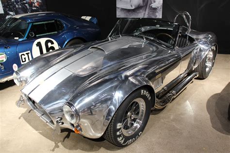 File:2015 Shelby Cobra 50th anniversary Roadster (20958884059).jpg - Wikimedia Commons