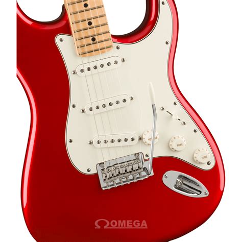 Omega Music | FENDER Player Strat MN Candy Apple Red