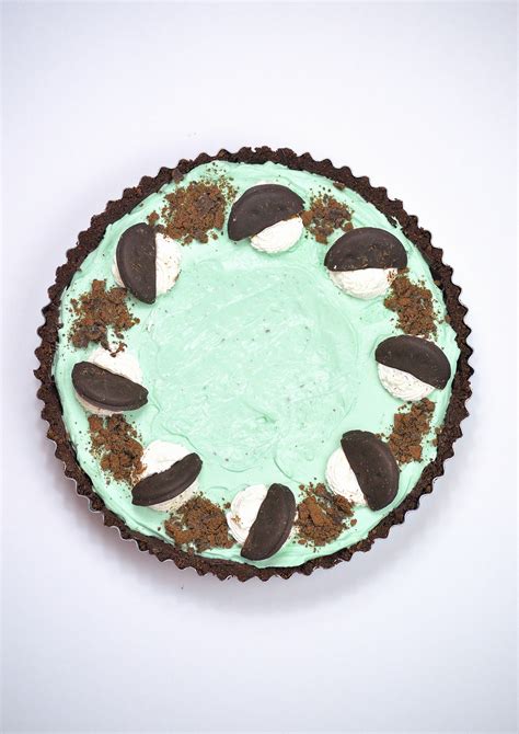 Thin Mint® Grasshopper Pie – I ate the WHOLE thing…