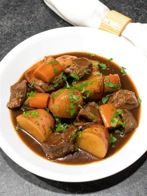 Slow Cooker Irish Guinness Beef Stew - The Pudge Factor