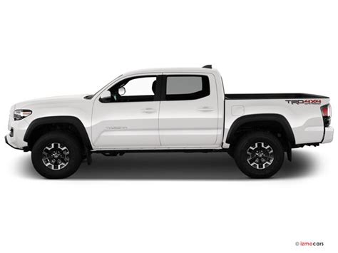 2023 Toyota Tacoma Pictures: | U.S. News