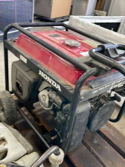 Honda EM6500SX Generator - Yorkton Auction Centre