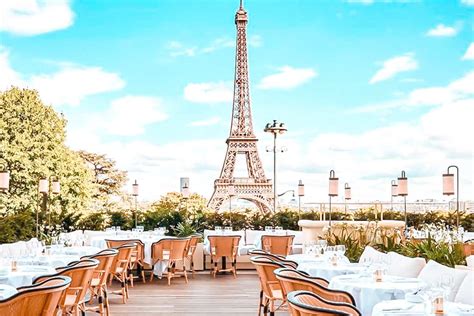 The 15 absolute BEST Eiffel Tower Restaurants!