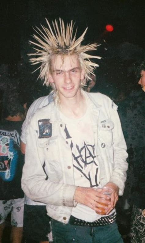 Candid Snapshots of ’80s Punk Culture Through an Amazing Instagram Account ~ Vintage Everyday