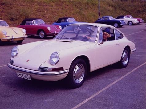 Porsche 911 through the years - CBS News