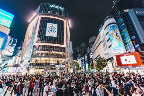 Tokyo, Japan, October 2017: Tokyo Shibuya Crossing at Night Editorial Image - Image of evening ...