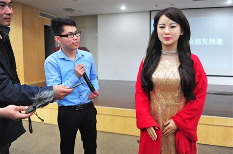 China's realistic robot Jia Jia can chat with real humans