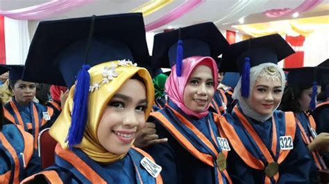 Pagi ini, Universitas Bosowa Wisuda 797 Alumni - Tribun-timur.com