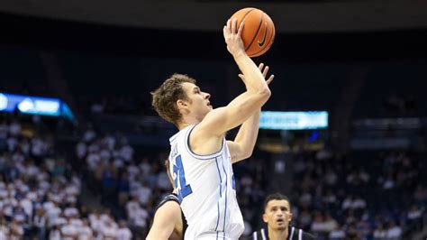 Utah Basketball Hands No. 14 BYU Cougars First Loss Of Season