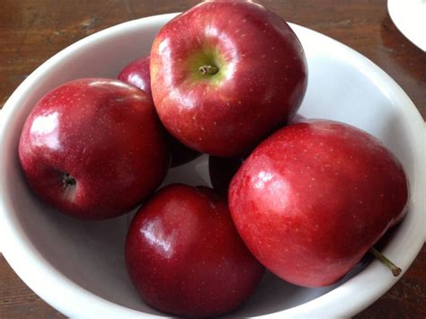 Red Prince Apples - You'll Give Up All Other Apples for These - Life In ...