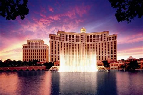 Fountains of Bellagio: Las Vegas Attractions Review - 10Best Experts ...