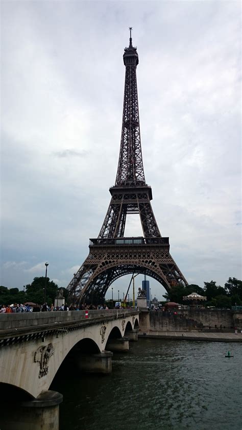 The Eiffel Tower : Paris France | Visions of Travel
