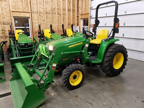 2017 John Deere 3025E Compact Tractor - ReGreen Equipment