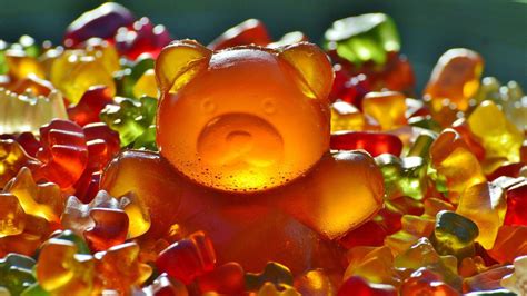 5 Vegan Gummy Bear Brands – and Ones That Are Not - Utopia