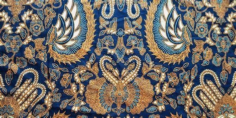 What Is Batik? A Look at the Indonesian Textile