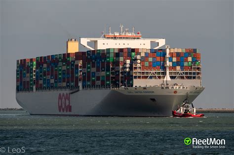 Photo of OOCL UNITED KINGDOM (IMO: 9776200, MMSI: 477103800, Callsign: VRQZ8) taken by leopixels