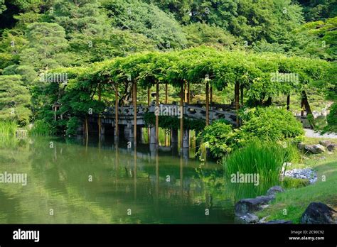 Imperial palace gardens kyoto hi-res stock photography and images - Alamy