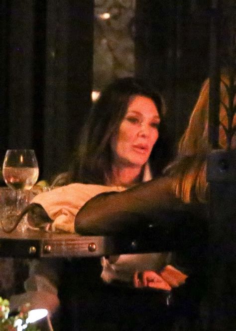 LISA VANDERPUMP Out for Dinner in West Hollywood 05/13/2021 – HawtCelebs