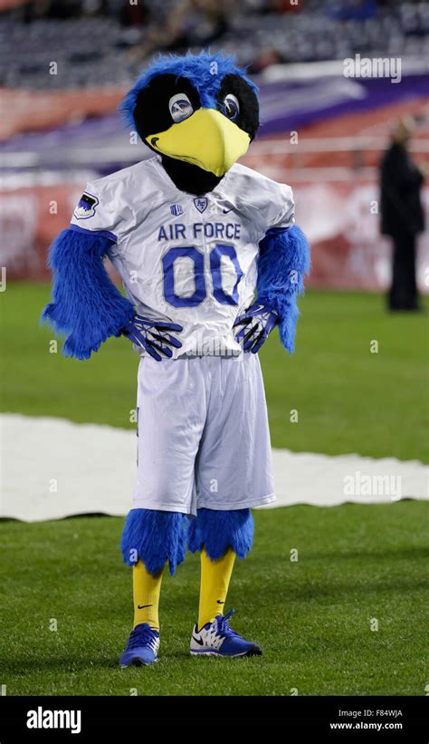 December 5, 2015: United States Air Force Academy mascot during the ...