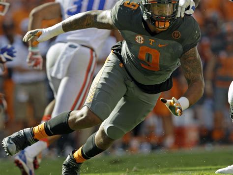 Vols’ Barnett back home to chase Reggie White’s sack record | USA TODAY ...