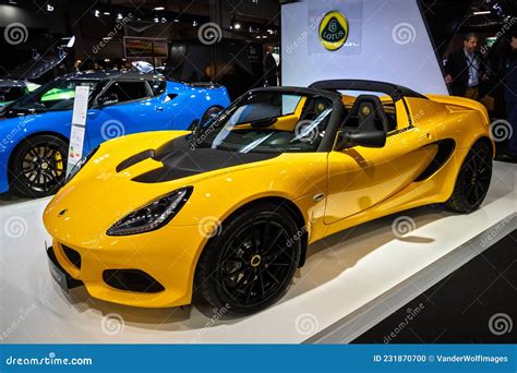 Lotus Elise Sport 220 Roadster Sports Car Editorial Image - Image of ...