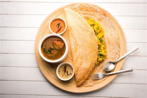 Delicious Masala Dosa with Sambhar and Coconut Chutney