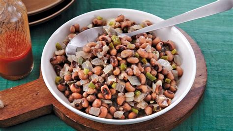 Slow-Cooker Spicy Black-Eyed Peas Recipe - Pillsbury.com